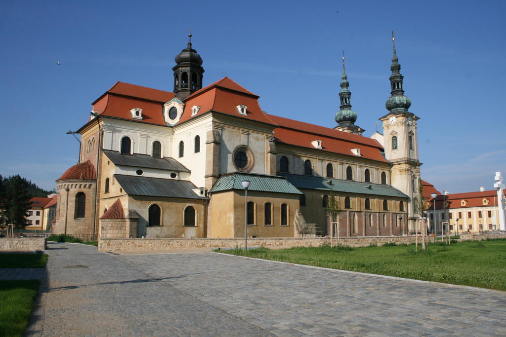 Kyjovsky Pivovar - Hotel, Restaurace, Pivni Lazne Buitenkant foto