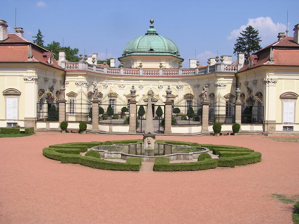 Kyjovsky Pivovar - Hotel, Restaurace, Pivni Lazne Buitenkant foto