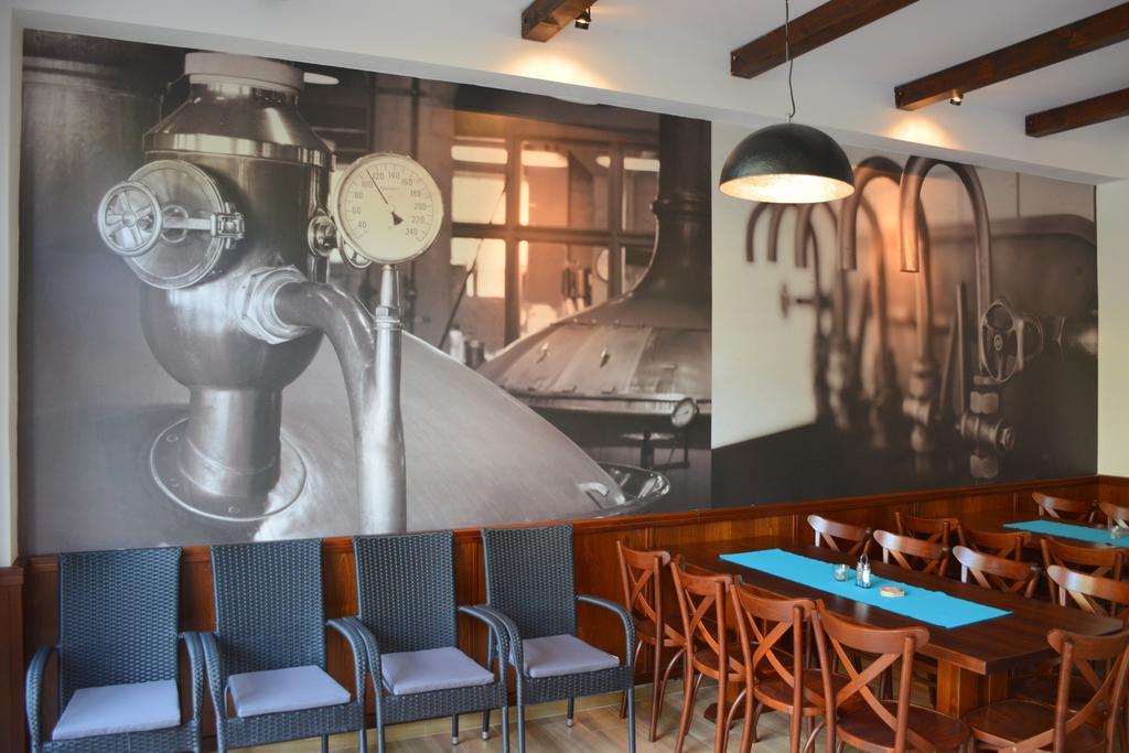 Kyjovsky Pivovar - Hotel, Restaurace, Pivni Lazne Buitenkant foto