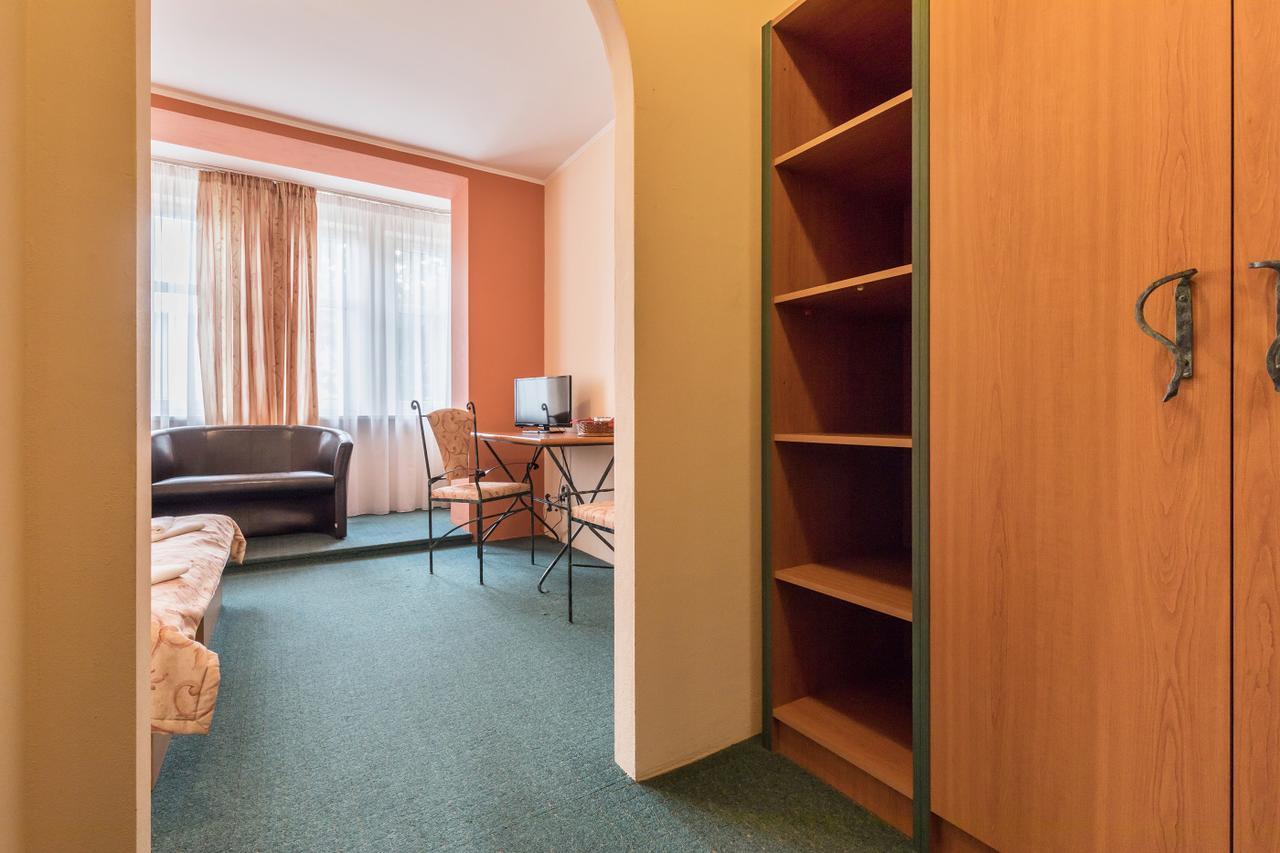 Kyjovsky Pivovar - Hotel, Restaurace, Pivni Lazne Buitenkant foto