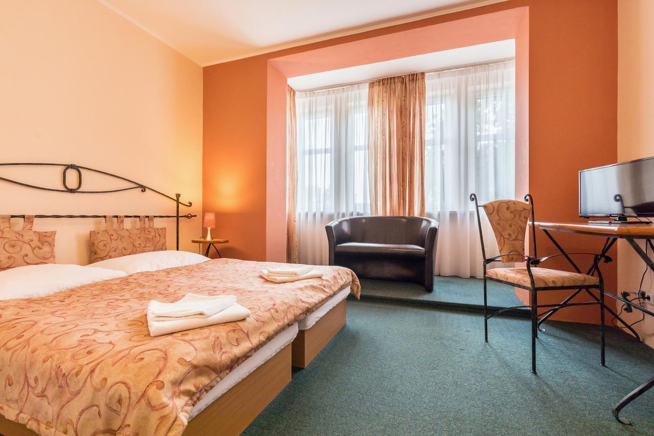 Kyjovsky Pivovar - Hotel, Restaurace, Pivni Lazne Buitenkant foto